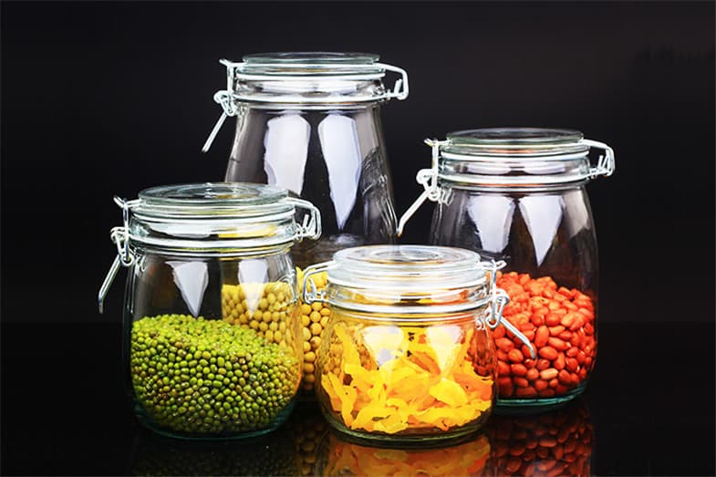 Clip lid glass kimchi storage canister